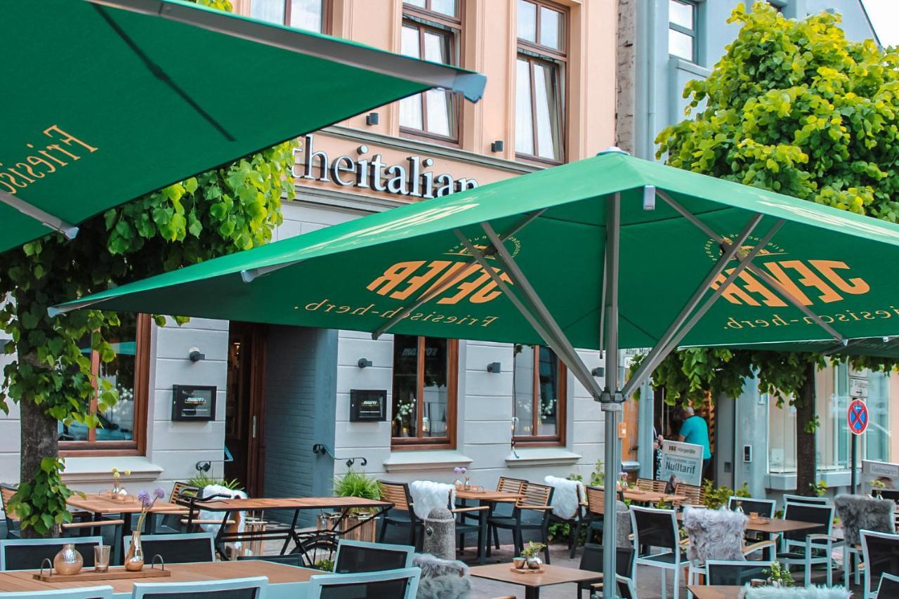 Hotel Schwarzer Adler Йевер Экстерьер фото